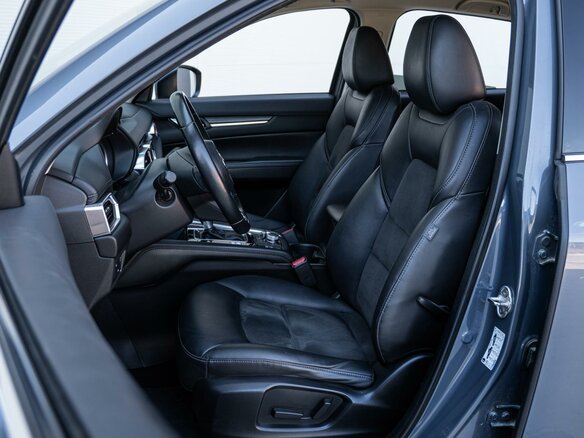 2020 Mazda CX-5 II, серый, 3150000 рублей - вид 9
