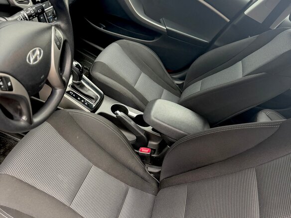 2013 Hyundai i30 II, чёрный - вид 21