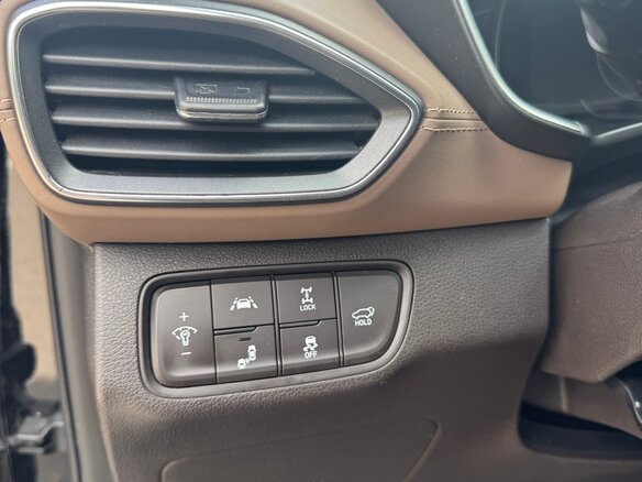 2018 Hyundai Santa Fe IV, чёрный, 2800000 рублей - вид 19