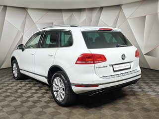 2015 Volkswagen Touareg II Рестайлинг, белый, 2600000 рублей, вид 4