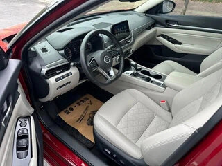 2021 Nissan Altima VI (L34), пурпурный, 1642000 рублей, вид 5