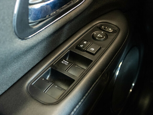 2021 Honda HR-V II Рестайлинг, чёрный, 2184000 рублей - вид 12