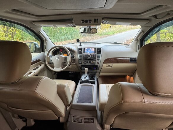 2011 Nissan Armada I Рестайлинг, голубой, 3000000 рублей - вид 8