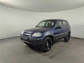 2017 Chevrolet Niva I Рестайлинг, синий, 572000 рублей, вид 1