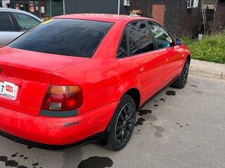 1995 Audi A4 I (B5), красный, 215000 рублей, вид 5