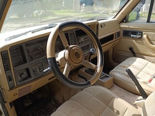 1993 Jeep Cherokee II (XJ), белый, 350000 рублей, вид 2