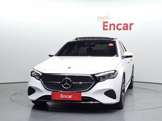 2024 Mercedes-Benz E-Класс 200 VI (W214, S214), белый, 6158064 рублей, вид 3
