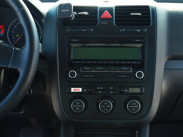 2008 Volkswagen Jetta V, красный, 450000 рублей - вид 18