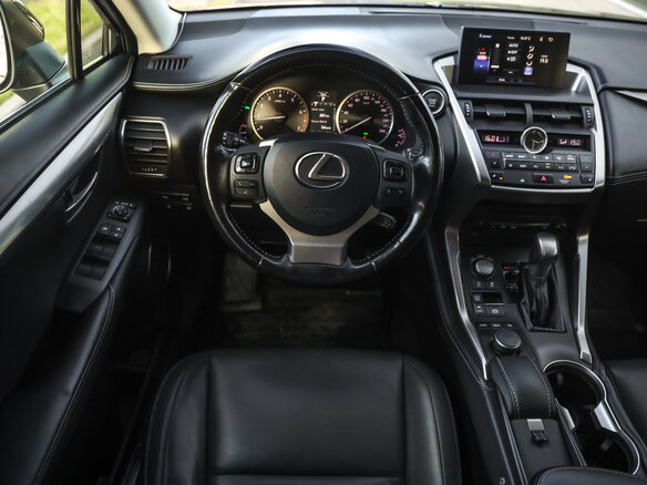 2017 Lexus NX 200 I, чёрный, 2749000 рублей - вид 12