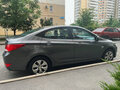 2015 Hyundai Solaris I Рестайлинг, серый, 1080000 рублей - вид 2