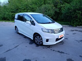 2011 Honda Freed Spike I, белый, 985000 рублей, вид 2