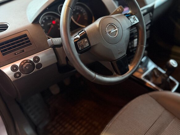 2008 Opel Astra H Рестайлинг, серебристый, 420000 рублей - вид 8