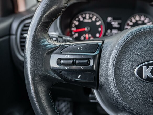 2019 Kia Rio X-Line IV, белый, 1250000 рублей - вид 14