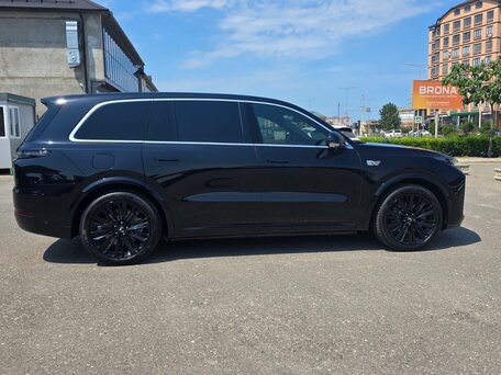 2024 Li Auto (Lixiang) L9 52.3 kWh I Рестайлинг, чёрный, 4250000 рублей, вид 2