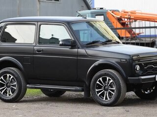 2022 Lada (ВАЗ) Niva Legend Euro-2 I, чёрный, 900000 рублей, вид 1