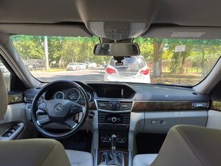 2011 Mercedes-Benz E-Класс 200 5G-Tronic IV (W212, S212, C207), бежевый, 1725000 рублей, вид 5