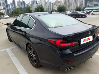 2023 BMW 5 серии 520i VII (G30/G31/G38) Рестайлинг, чёрный, 4888777 рублей, вид 4
