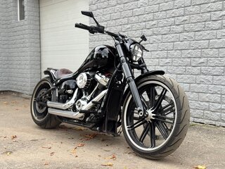 Harley-Davidson Breakout