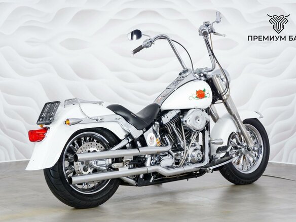 2005 Harley-Davidson Fat Boy, белый, 805000 рублей - вид 5