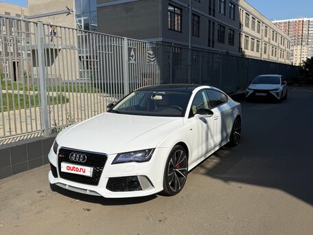 2013 Audi A7 Tiptronic I (4G), белый, вид 3