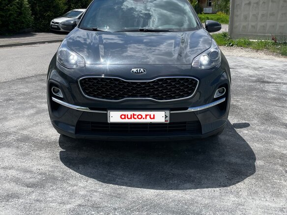 2021 Kia Sportage IV Рестайлинг, серый, 1750000 рублей