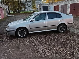 2001 Skoda Octavia I (A4) Рестайлинг, серебристый, 320000 рублей, вид 4
