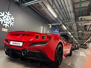 2021 Ferrari F8 Tributo, красный, 21500000 рублей, вид 2