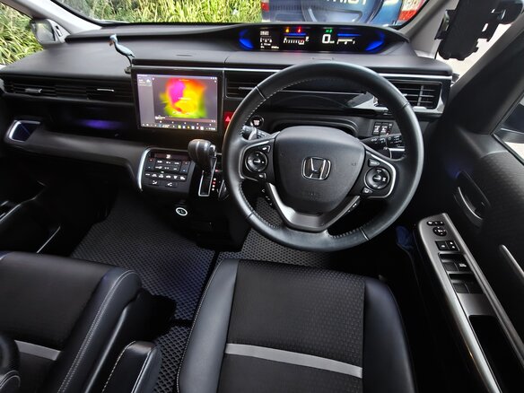 2021 Honda Stepwgn V Рестайлинг, белый, 2750000 рублей - вид 9