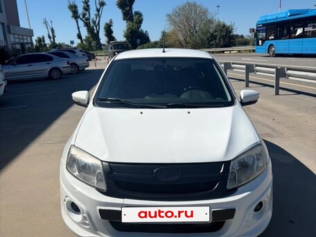 2017 Lada (ВАЗ) Granta Sport I, белый, 700000 рублей, вид 1