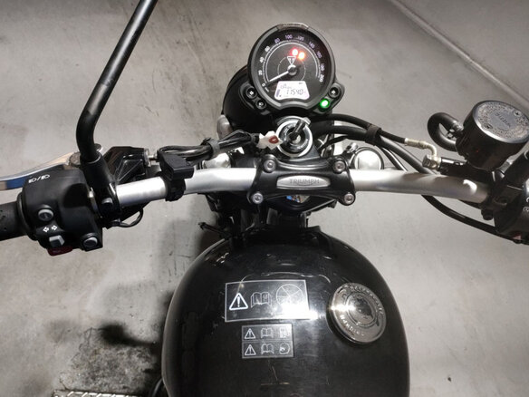 2025 Triumph Scrambler, чёрный, 790000 рублей - вид 3