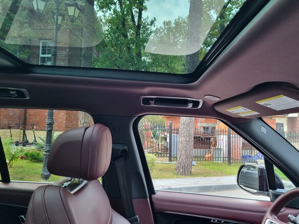 2024 Land Rover Range Rover P400 MHEV V, серебристый, 17200000 рублей - вид 22