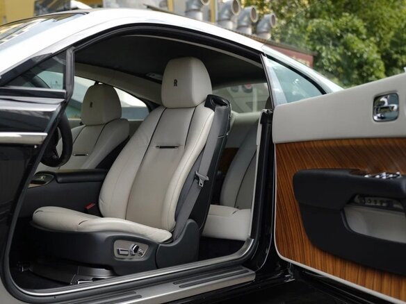 2014 Rolls-Royce Wraith, чёрный, 12950000 рублей - вид 30