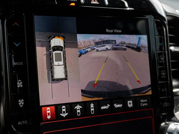 2023 Ram 1500 Crew Cab TRX V, жёлтый, 11920000 рублей - вид 19