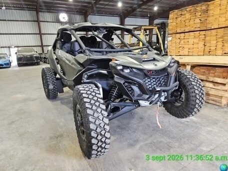 2026 BRP Can-Am Maverick X RC Turbo RR, серый, 6100000 рублей, вид 3