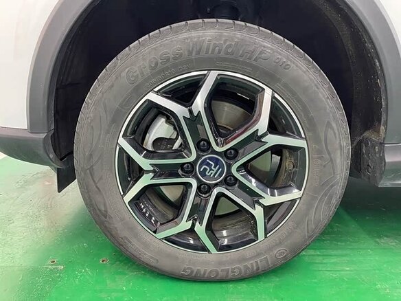 2023 BYD Yuan Pro (47 kWh) I Рестайлинг 2 (Pro), белый - вид 8
