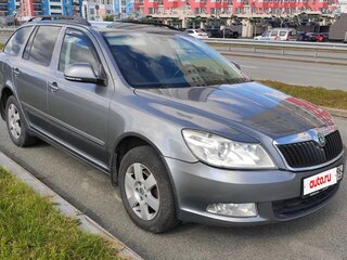 2012 Skoda Octavia II (A5) Рестайлинг, серый, 990000 рублей, вид 4