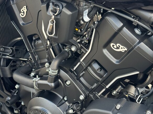 2024 Indian Scout, чёрный, 1390000 рублей - вид 8