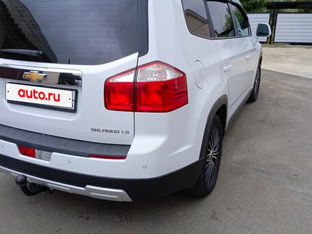 2012 Chevrolet Orlando I, белый, 970000 рублей, вид 3