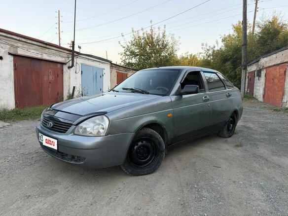2010 Lada (ВАЗ) Priora I, серый