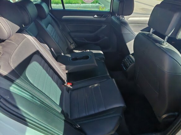 2015 Volkswagen Passat B8, белый, 1390000 рублей - вид 16