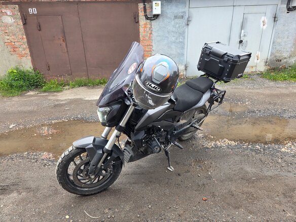 2021 Bajaj Dominar 400, чёрный, 320000 рублей - вид 1