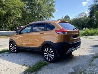 2018 Lada (ВАЗ) XRAY Cross I, золотистый, 880000 рублей, вид 5