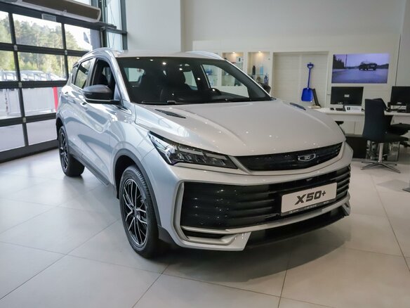 2026 Belgee X50+, серебристый, 2700000 рублей - вид 4