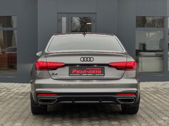 2021 Audi A4 40 TFSI V (B9) Рестайлинг, серый - вид 4