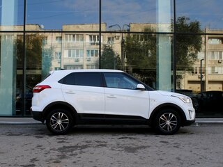 2019 Hyundai Creta I, белый, 1690000 рублей, вид 4