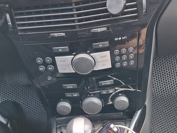 2008 Opel Astra H Рестайлинг, синий, 440000 рублей - вид 13