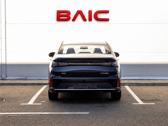 2025 BAIC U5 Plus, чёрный, 2556000 рублей - вид 4