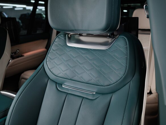 2025 Land Rover Range Rover P615 MHEV Long V, чёрный - вид 21