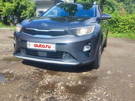 2020 Kia Stonic I, серый, 1670000 рублей, вид 5