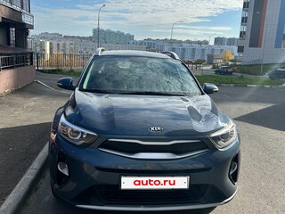 2020 Kia Stonic I, синий, 1750000 рублей, вид 1